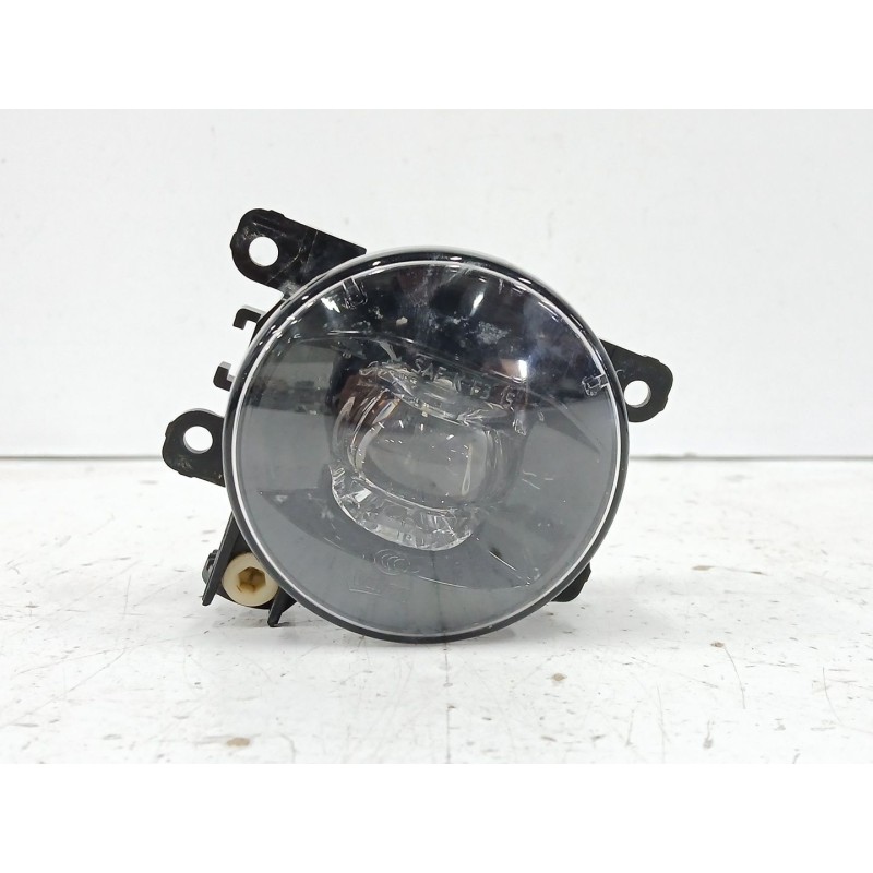 Recambio de faro antiniebla izquierdo para renault captur i (j5_, h5_) 0.9 tce 90 referencia OEM IAM 261555538R  