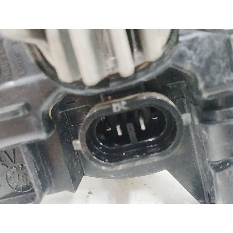 FARO ANTINIEBLA IZQUIERDO