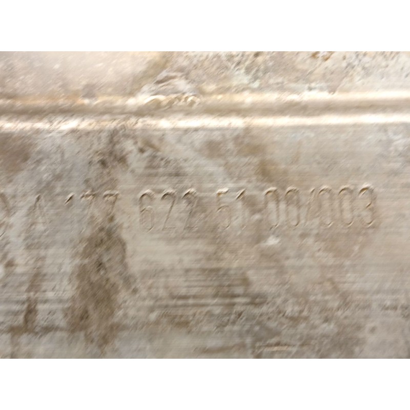 TRAVESAÑO INFERIOR A1776225100