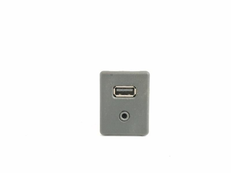 Recambio de modulo electronico para opel insignia berlina 2.0 cdti cat referencia OEM IAM 20868798 CONEXION USB 
