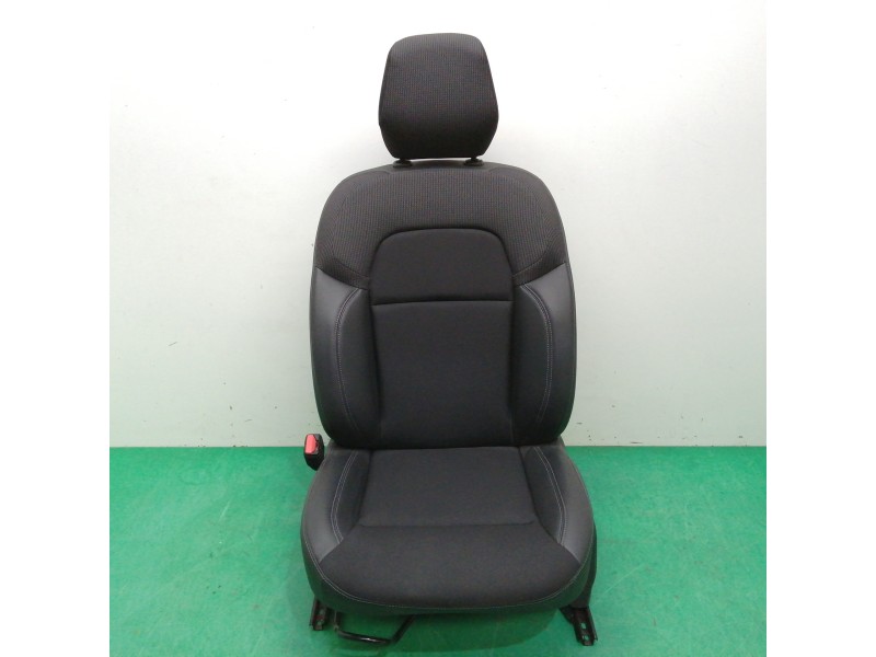 Recambio de asiento delantero izquierdo para renault express iii 1.5 blue dci 95 (f6ab) referencia OEM IAM Recambio de asiento delantero izquierdo para renault express iii 1.5 blue dci 95 (f6ab) referencia OEM IAM