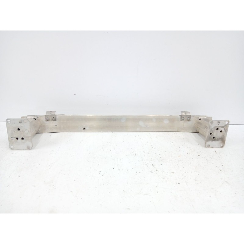 REFUERZO PARAGOLPES DELANTERO