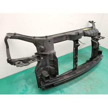 Recambio de panel frontal para hyundai tucson (jm) 2.7 a las 4 ruedas referencia OEM IAM 641012E001 641002E000 