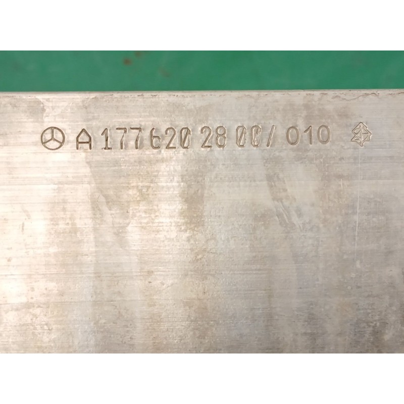 REFUERZO PARAGOLPES DELANTERO