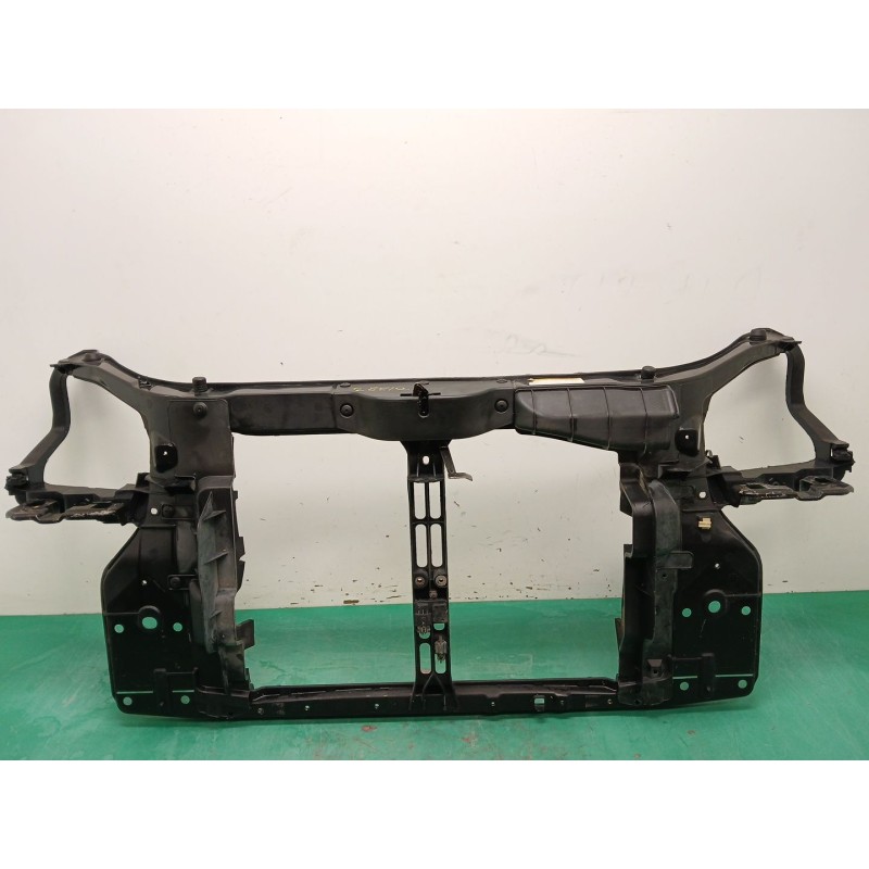Recambio de panel frontal para hyundai tucson (jm) 2.0 crdi a las 4 ruedas referencia OEM IAM 641002E000  