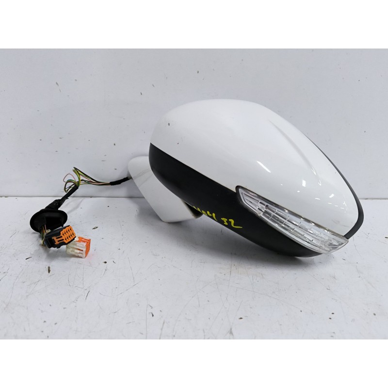 RETROVISOR IZQUIERDO