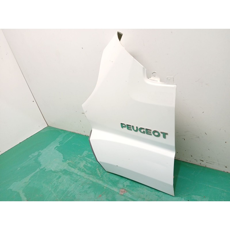 ALETA DELANTERA IZQUIERDA