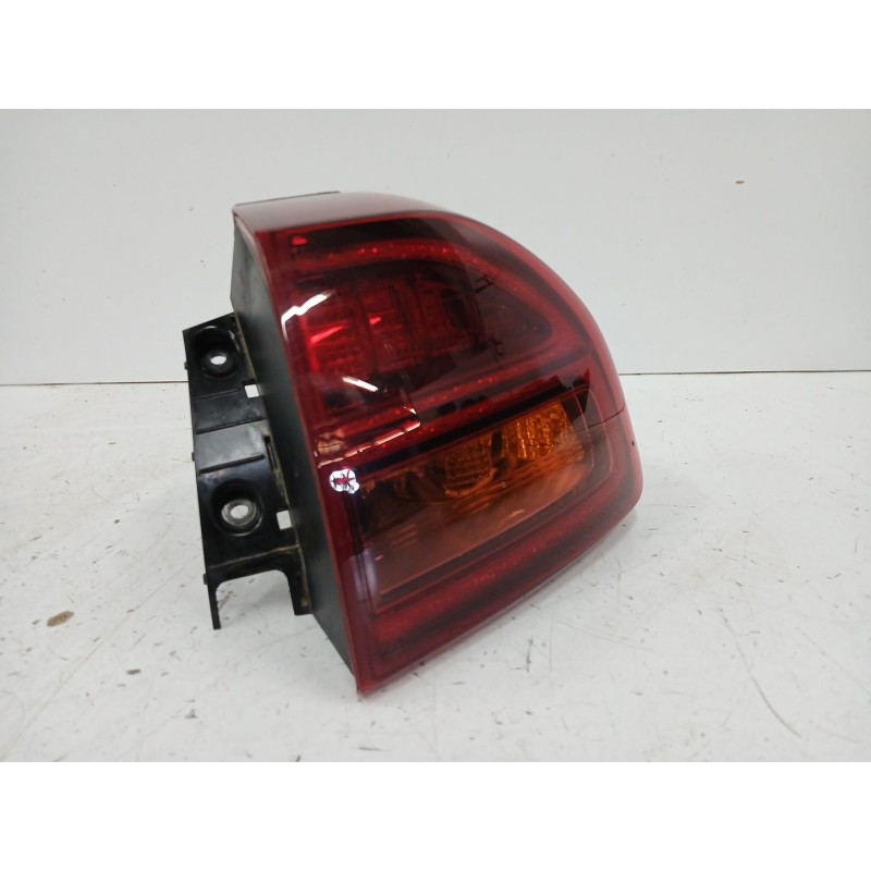 PILOTO TRASERO DERECHO