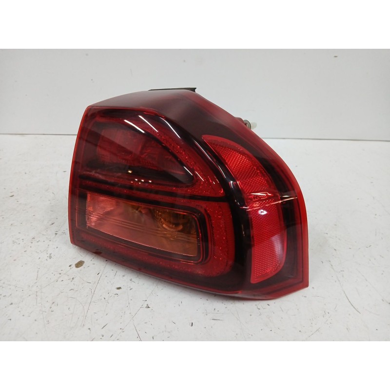 PILOTO TRASERO DERECHO