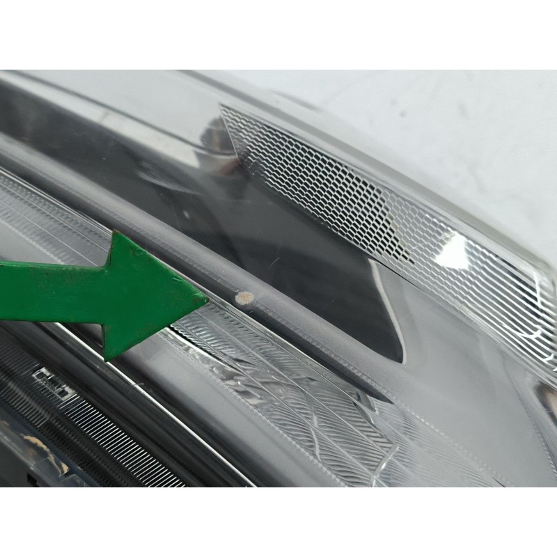 FARO IZQUIERDO 90123833