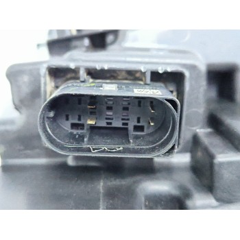 Recambio de faro derecho para mercedes-benz clase a sedán (v177) a 180 d (177.103) referencia OEM IAM A1779065601  