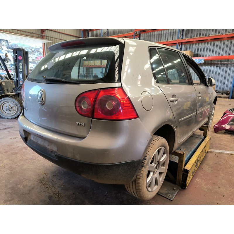 volkswagen golf v (1k1) del año 2001
