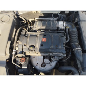 citroën xsara berlina del año 2004