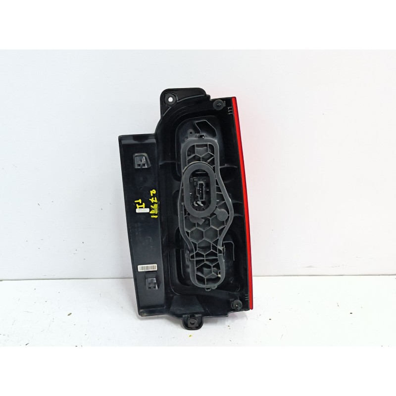 PILOTO TRASERO IZQUIERDO 9808243182