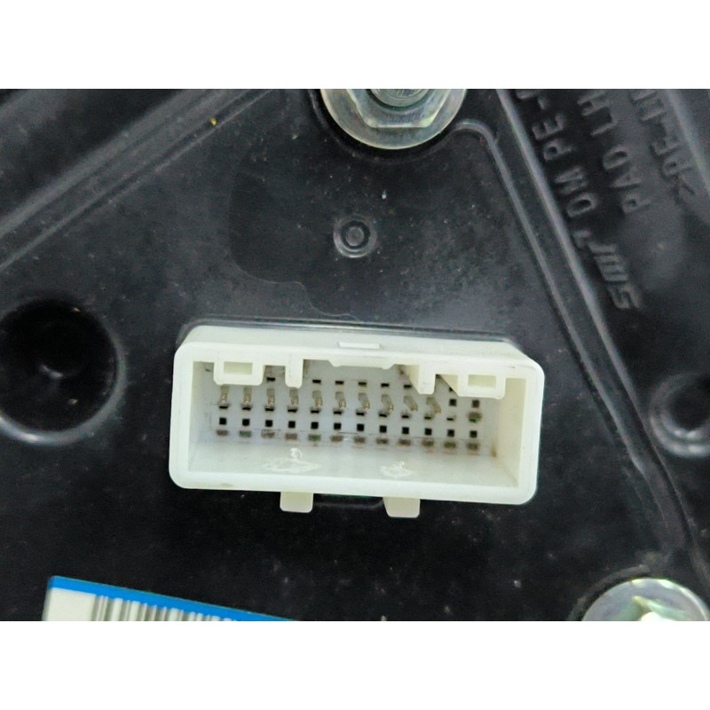 RETROVISOR IZQUIERDO