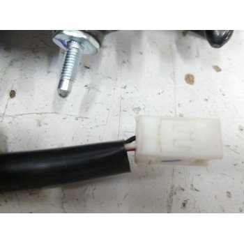 Recambio de piloto trasero derecho interior para toyota corolla sedán (_e21_) 1.8 vvti hybrid (mzea12, zre211, zwe211) referenci