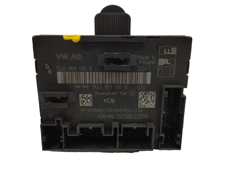 Recambio de modulo electronico para volkswagen passat lim. (3g2) 2.0 tdi referencia OEM IAM 5Q0959592E CONTROL DE PUERTA Recambio de modulo electronico para volkswagen passat lim. (3g2) 2.0 tdi referencia OEM IAM 5Q0959592E CONTROL DE PUERTA