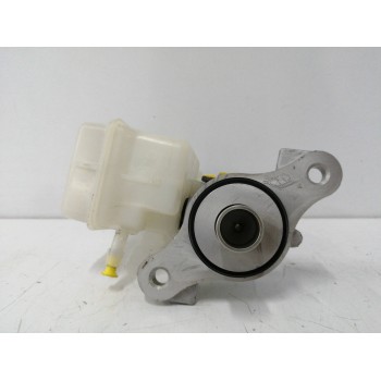 Recambio de bomba freno para renault clio iv 1.5 dci diesel fap referencia OEM IAM 460915125R  