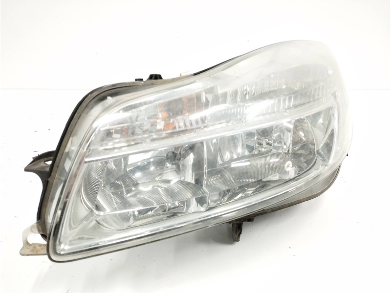 Recambio de faro izquierdo para opel insignia berlina 2.0 cdti cat referencia OEM IAM   