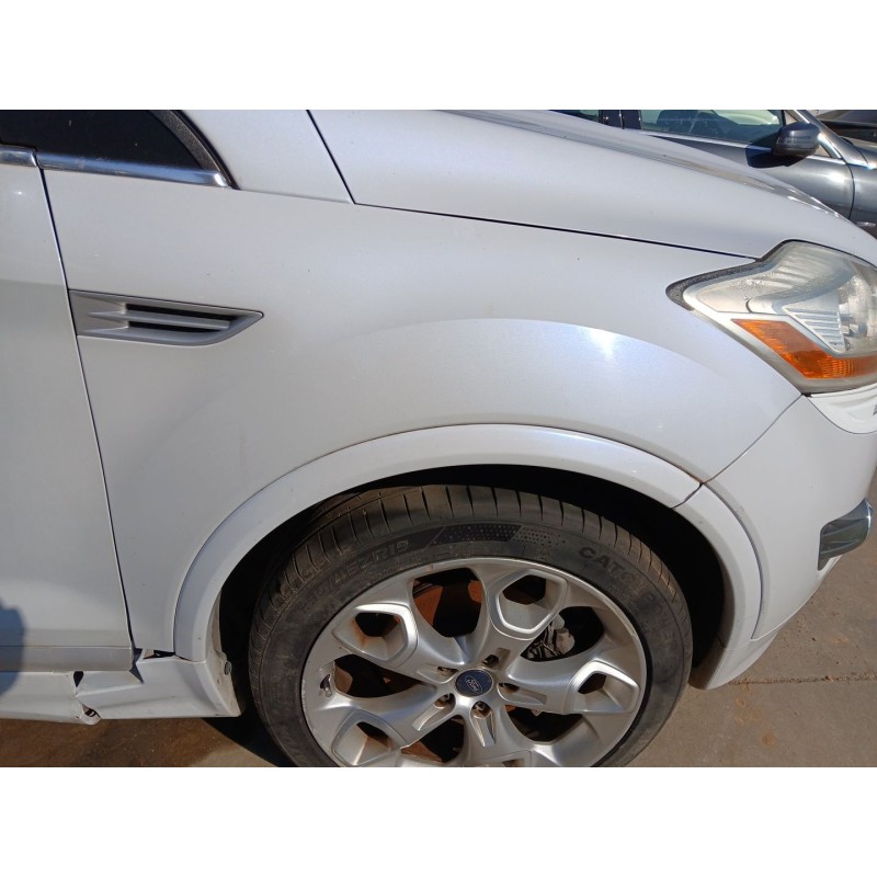 Recambio de aleta delantera derecha para ford kuga i 2.0 tdci referencia OEM IAM   