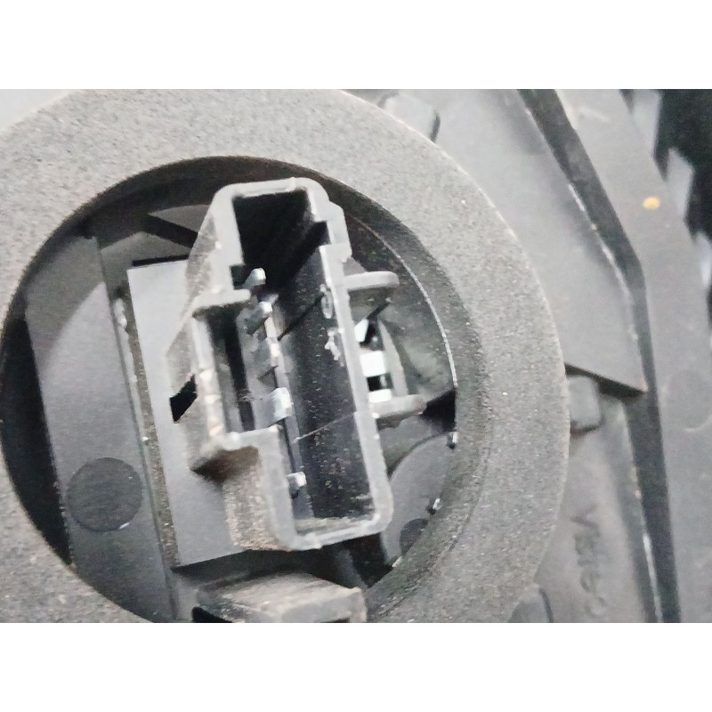 PILOTO TRASERO IZQUIERDO