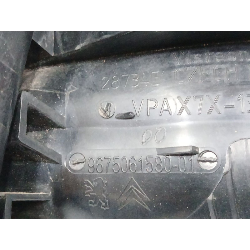 PILOTO TRASERO IZQUIERDO