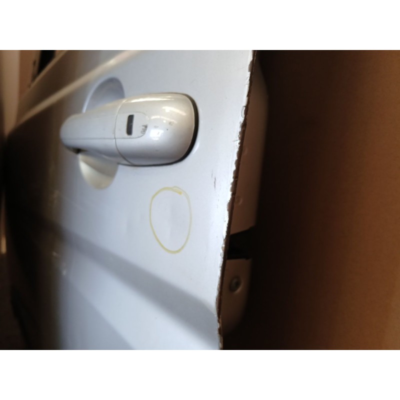 PUERTA DELANTERA IZQUIERDA