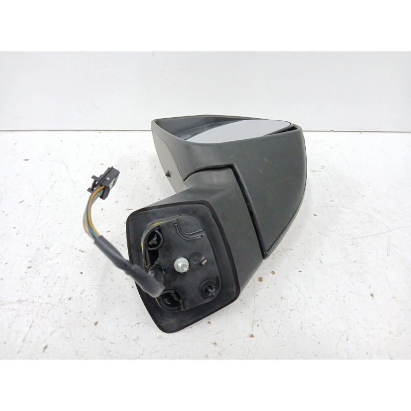 RETROVISOR IZQUIERDO
