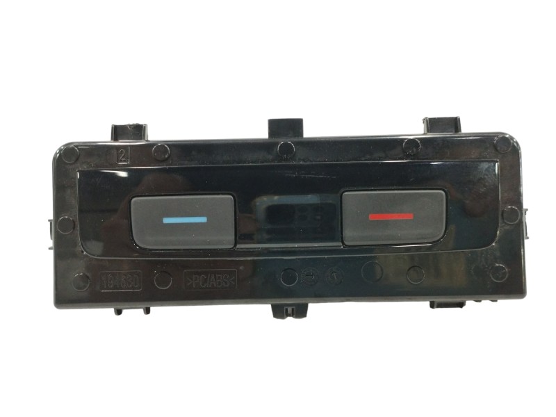 Recambio de mando climatizador para volkswagen passat lim. (3g2) 2.0 tdi referencia OEM IAM 3G0907049D TRASERO DEL APOYABRAZOS 