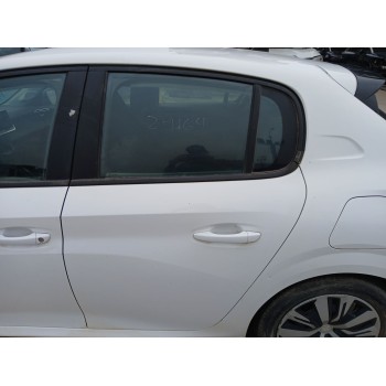 Recambio de puerta trasera izquierda para peugeot 208 ii (ub_, up_, uw_, uj_) 1.2 puretech 75 referencia OEM IAM   