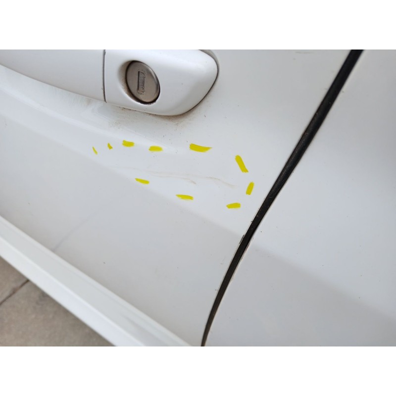 PUERTA DELANTERA IZQUIERDA