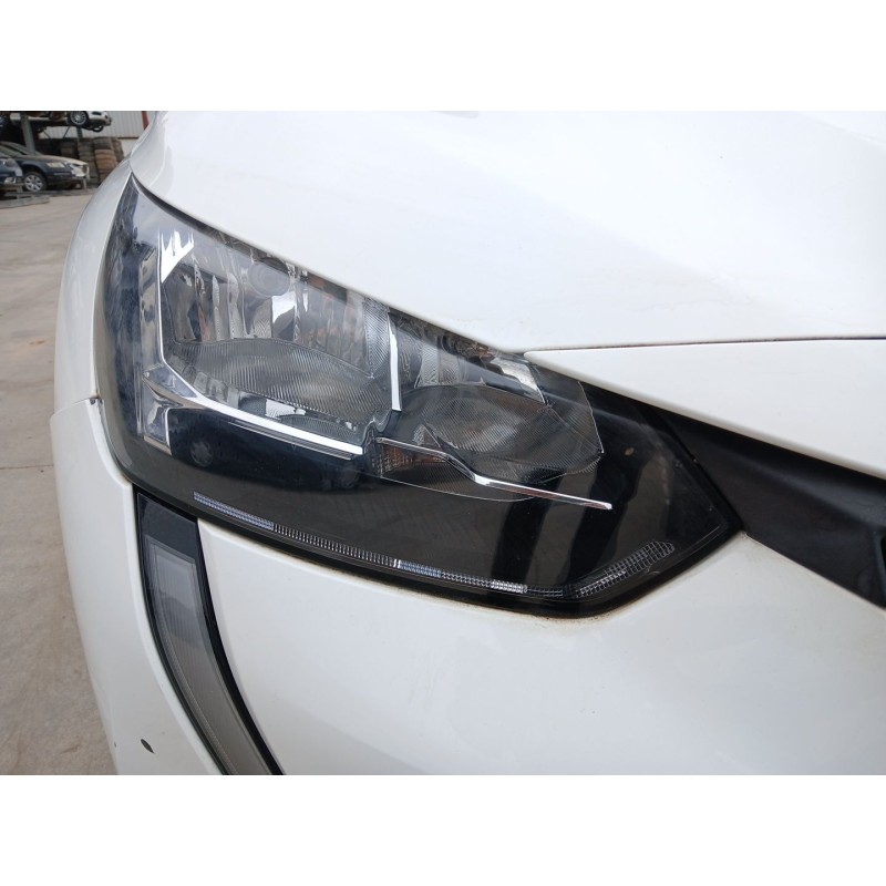Recambio de faro derecho para peugeot 208 ii (ub_, up_, uw_, uj_) 1.2 puretech 75 referencia OEM IAM   
