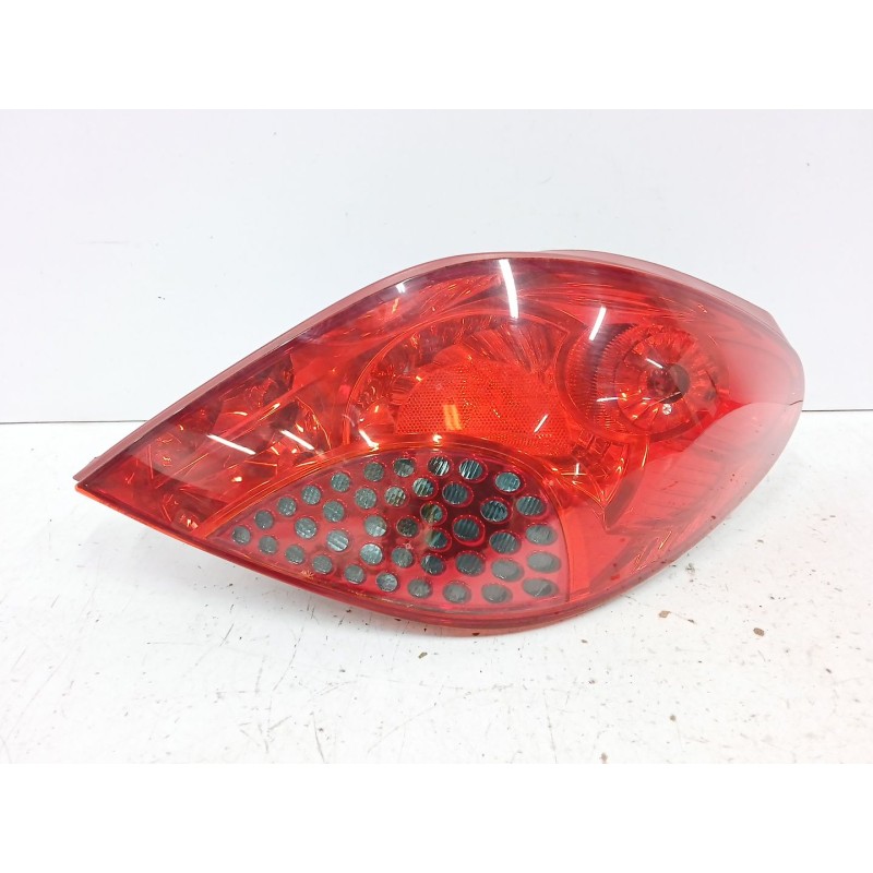 PILOTO TRASERO DERECHO