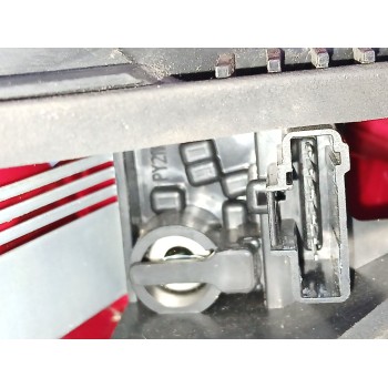 Recambio de piloto trasero derecho para peugeot 207 cc (wd_) 1.6 16v referencia OEM IAM 9680179080  