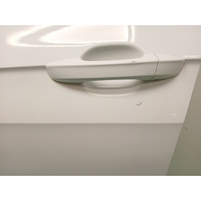 PUERTA DELANTERA IZQUIERDA