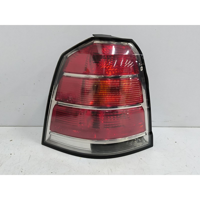 Recambio de piloto trasero izquierdo para opel zafira / zafira family b (a05) 1.9 cdti (m75) referencia OEM IAM 24451841  