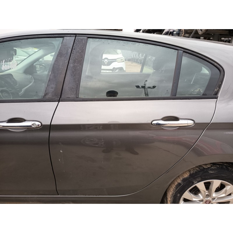 Recambio de puerta trasera izquierda para fiat tipo hatchback (356_, 357_) 1.4 (356hxa1b) referencia OEM IAM   