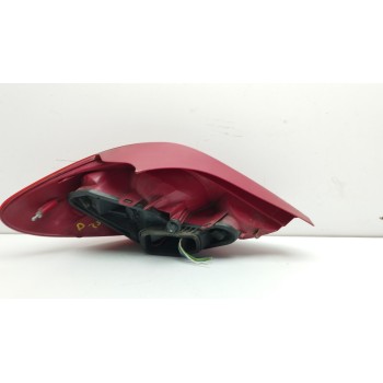 Recambio de piloto trasero derecho para peugeot 207 1.6 16v hdi referencia OEM IAM   