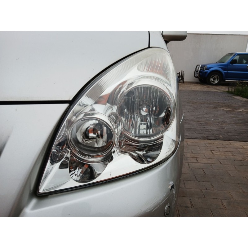 Recambio de faro izquierdo para toyota corolla verso (zer_, zze12_, r1_) 2.2 d-4d (aur10_) referencia OEM IAM   