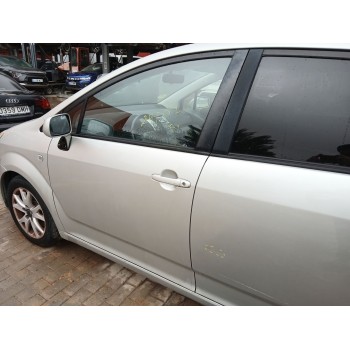 Recambio de puerta delantera izquierda para toyota corolla verso (zer_, zze12_, r1_) 2.2 d-4d (aur10_) referencia OEM IAM   