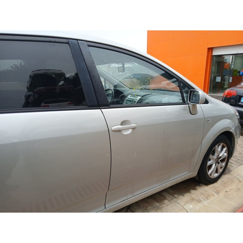 PUERTA DELANTERA DERECHA