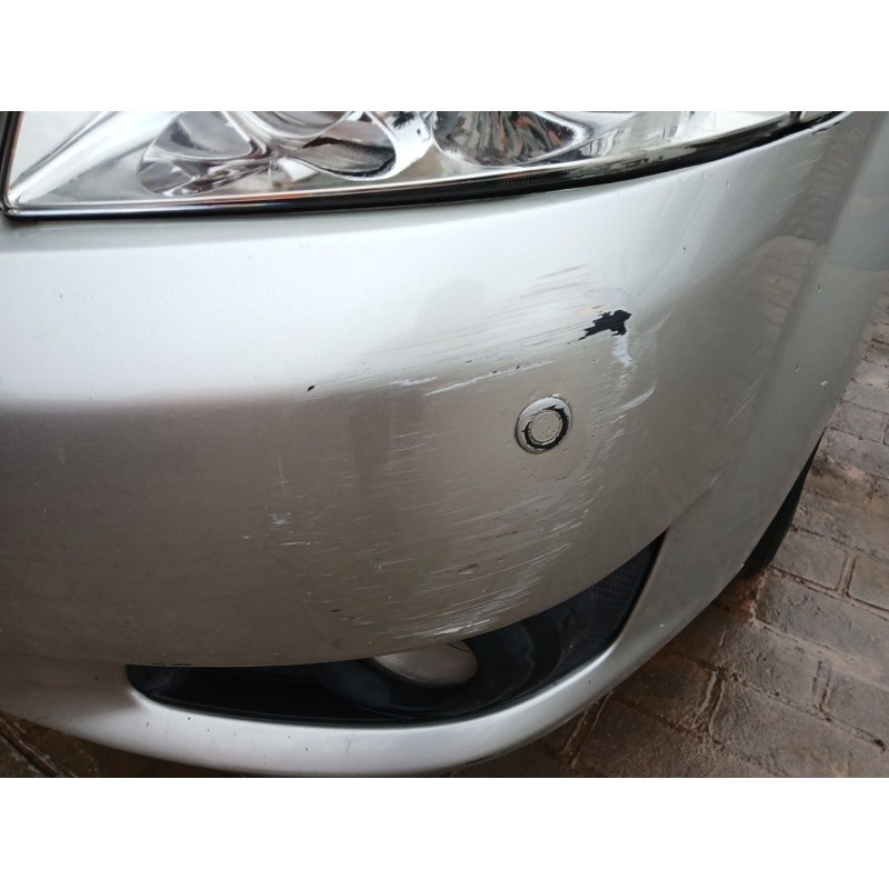 PARAGOLPES DELANTERO