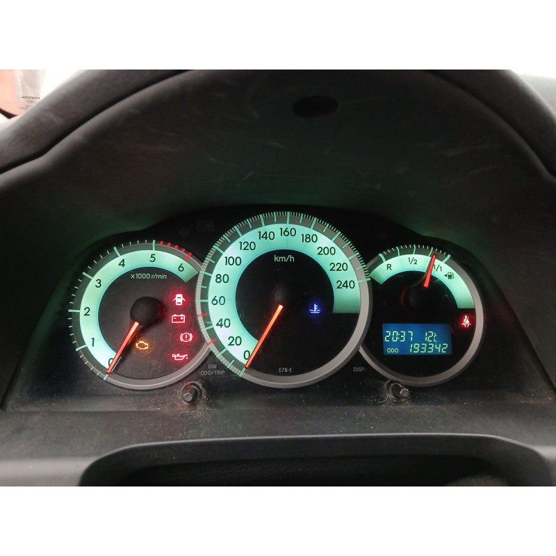 Recambio de cuadro instrumentos para toyota corolla verso (zer_, zze12_, r1_) 2.2 d-4d (aur10_) referencia OEM IAM   