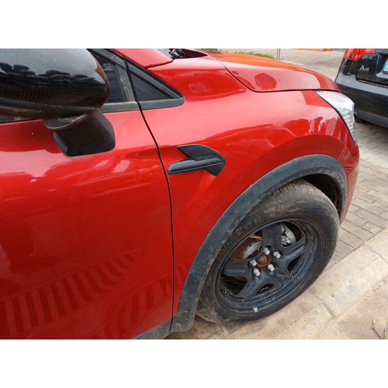 ALETA DELANTERA DERECHA