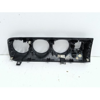 Recambio de moldura para mercedes-benz clase a sedán (v177) a 180 d (177.103) referencia OEM IAM A1776809800  