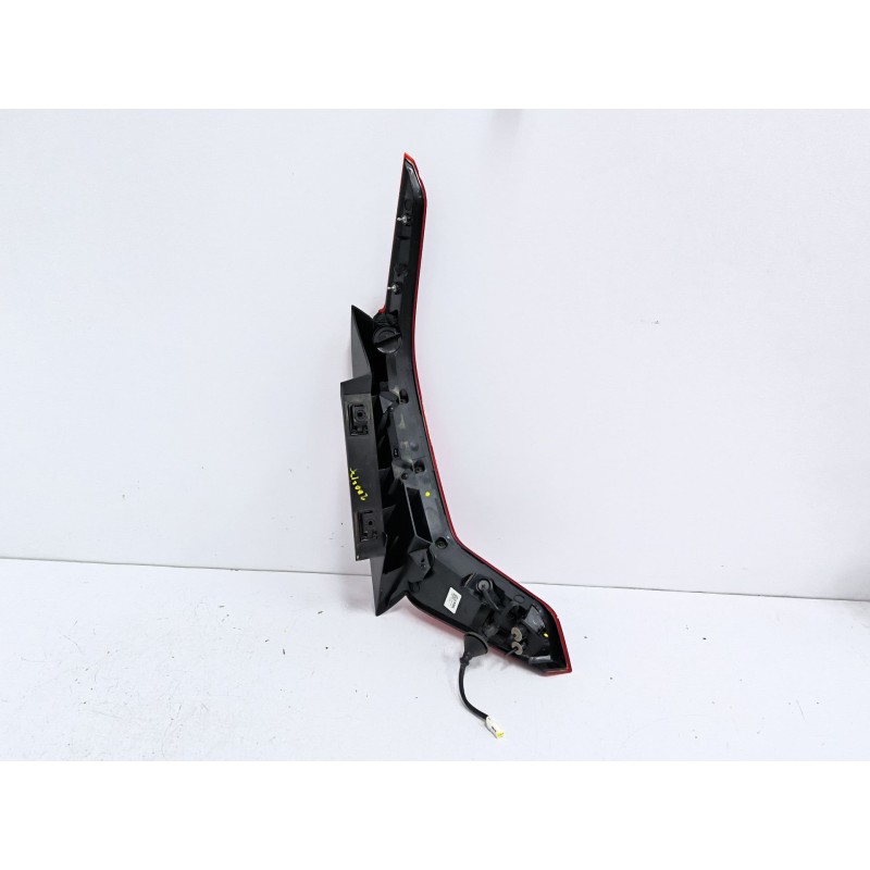 PILOTO TRASERO IZQUIERDO