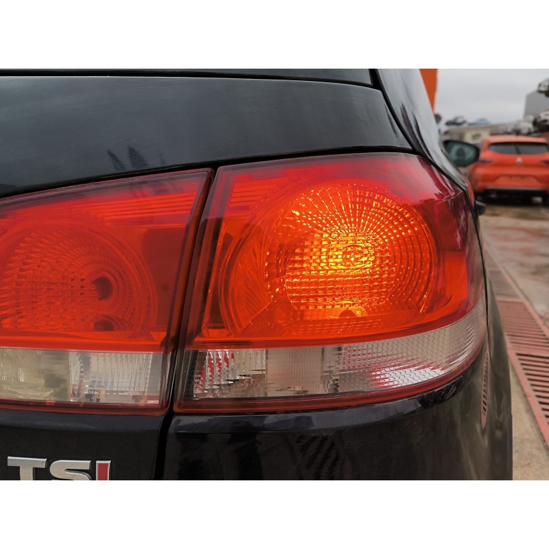 Recambio de piloto trasero derecho para volkswagen golf vi (5k1) 1.4 tsi referencia OEM IAM 5K0945096N  