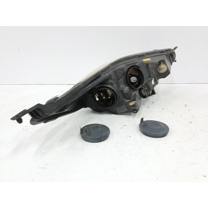 FARO IZQUIERDO C1BB13W030