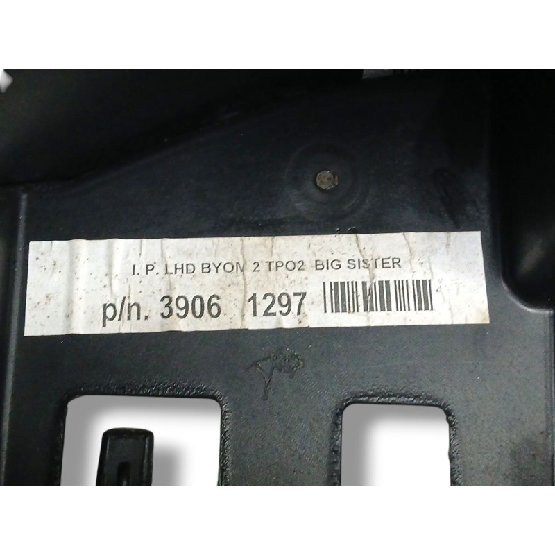 SALPICADERO 13377932