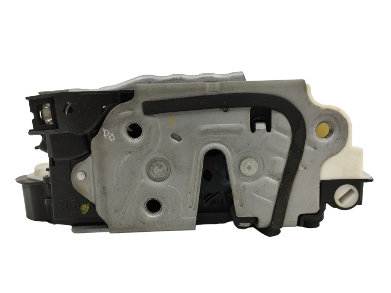 Recambio de cerradura puerta trasera izquierda para volkswagen passat lim. (3g2) 2.0 tdi referencia OEM IAM 5E0839015C Recambio de cerradura puerta trasera izquierda para volkswagen passat lim. (3g2) 2.0 tdi referencia OEM IAM 5E0839015C